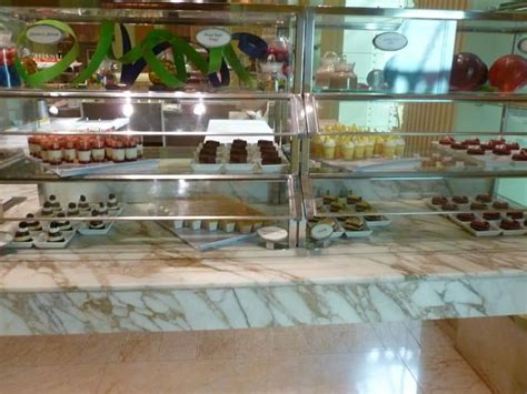 The Wynn Buffet: Prices, Coupons, Hours & FAQs (Upd %currentmonth%% 2021)