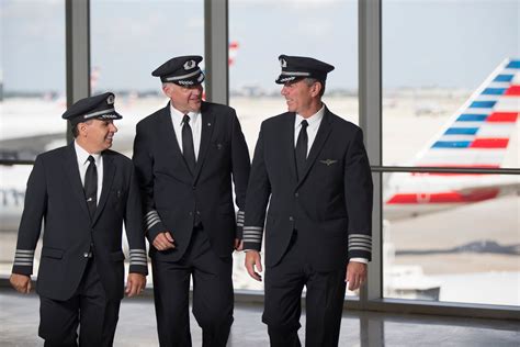 American Airlines Philadelphia Pilot Union Leader Advises New Recruits That They Are Better Off ...