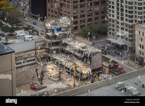 Building Demolition, Chicago USA Stock Photo - Alamy