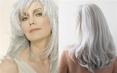 Belle coloration cheveux gris pour femme