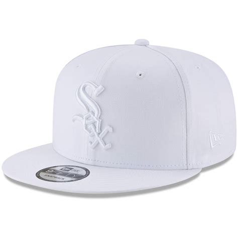 Chicago White Sox New Era Basic 9FIFTY Adjustable Snapback Hat – White