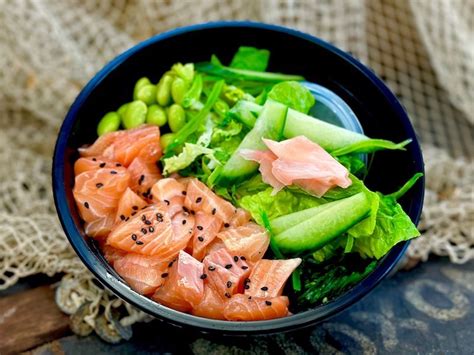 Salmon Sashimi Tuna Poke Bowl - FISHI