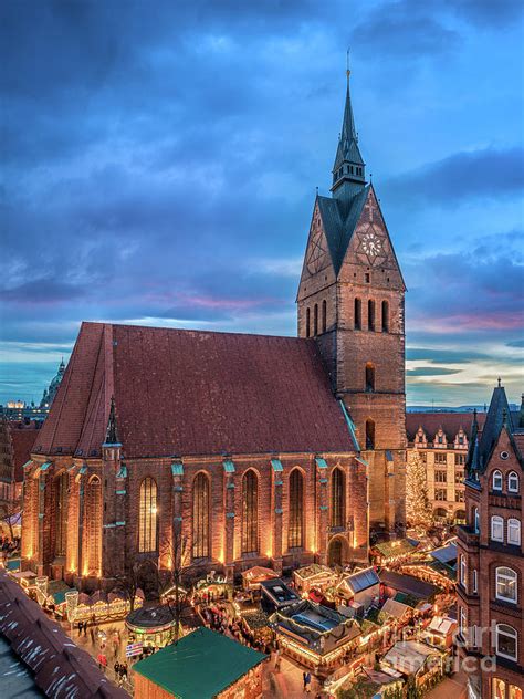 Christmas market in Hannover Photograph by Michael Abid