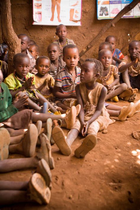 How to Share Ending Extreme poverty in Western Africa - GlobalGiving