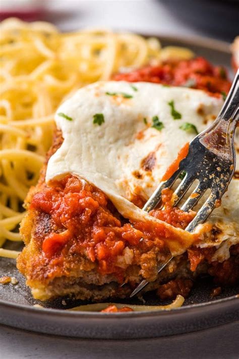 Classic Veal Parmesan {Veal Parmigiana} - NeighborFood