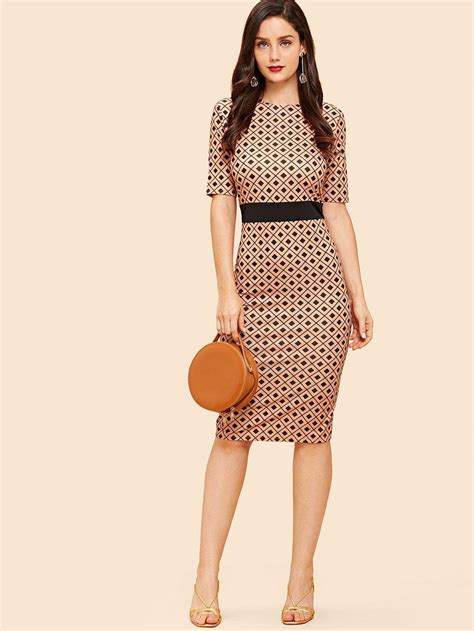 geometric print dress. #dresses #clothing #women #fashion | Print dress, Fashion, Geometric ...