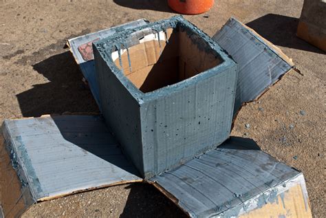 waterproofing - Cheap way to make cardboard box waterproof? - Home Improvement Stack Exchange