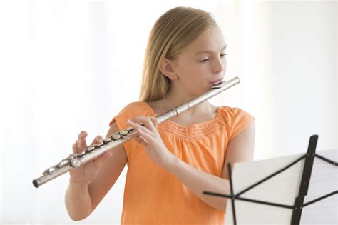 How to Buy a Beginner Flute With Confidence - Smart Family Money