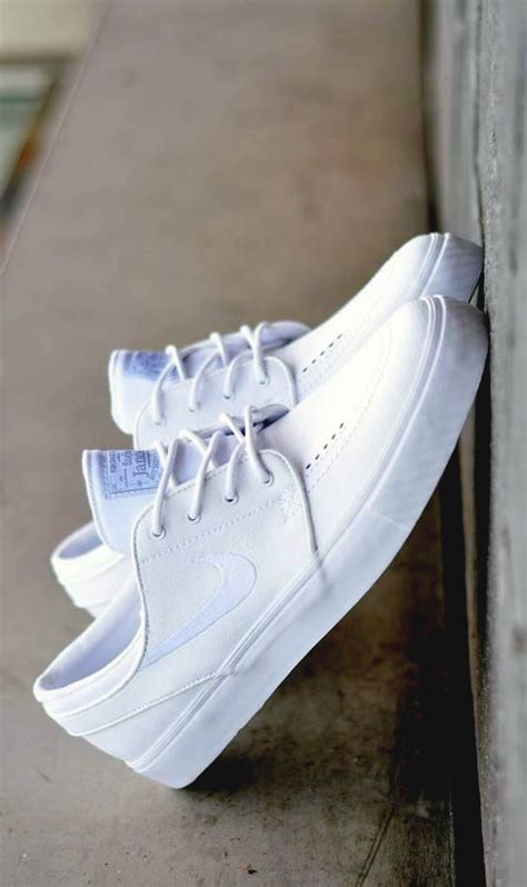 Nike SB Stefan Janoski White on White | SOLETOPIA