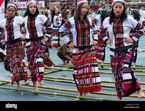 Mizoram dance hi-res stock photography and images - Alamy