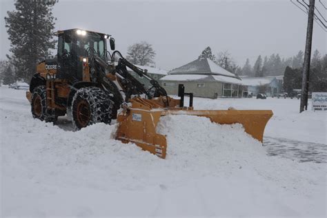 Snow storm impact: City plowing, police and closures - Cheney Free Press