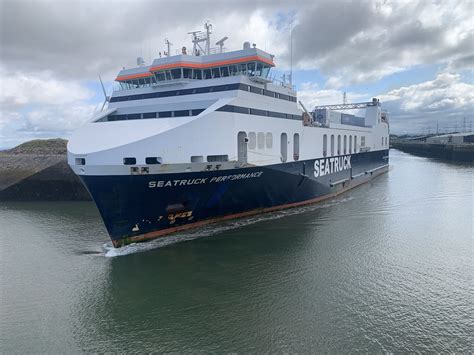 Isle of Man ferry leaving Heysham port | John Cowell | Flickr