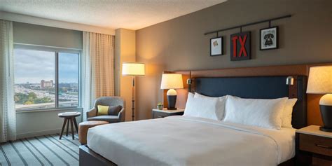 Renaissance Dallas Richardson Hotel | Discover Renaissance Hotels