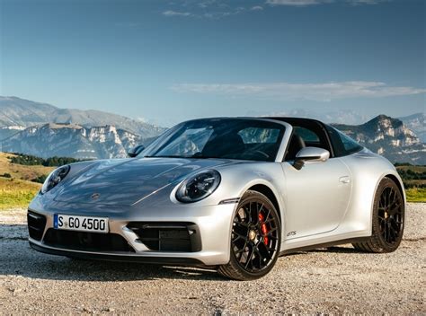 Porsche 911 Targa 4 GTS (992) (2023) – Specifications & Performance