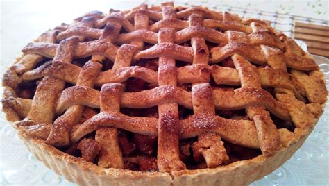 Making An Apple Pie? Try These Varieties