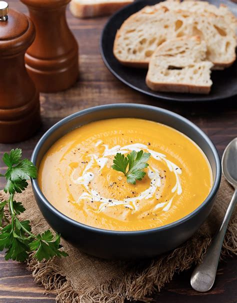 Recipe Corner - How to Make Pumpkin Carrot Soup at LupusChick