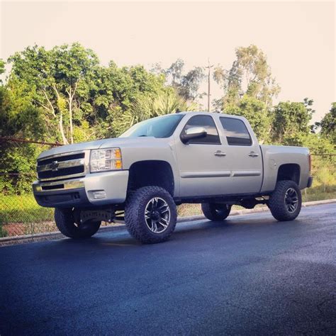 2010 silverado lifted | GMC Truck Forum