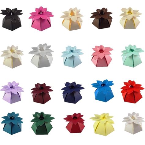 Flower Top Wedding Favour Boxes