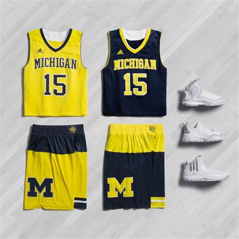 First Look: Michigan Basketball's Postseason Uniforms