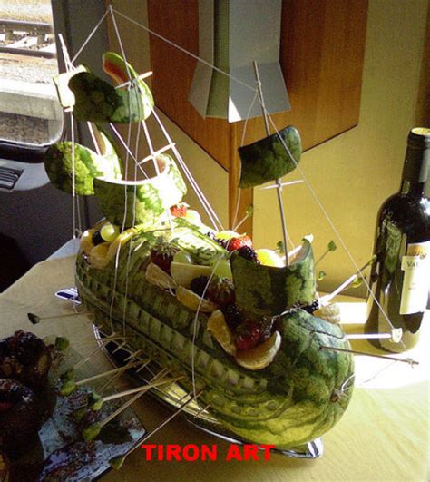 Good Morning Guru: Creative Watermelon Carving Art