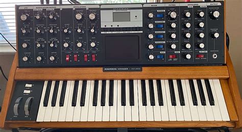 Moog Minimoog Voyager | Reverb