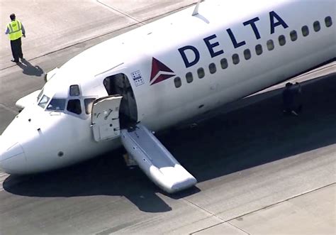 Delta flight has a rough but safe landing in Charlotte without gear ...