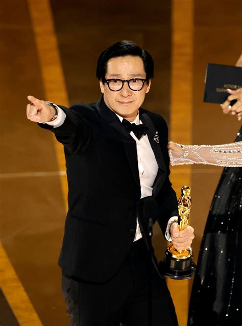 Ke Huy Quan Wins Best Supporting Actor at Oscars 2023 | Vanity Fair