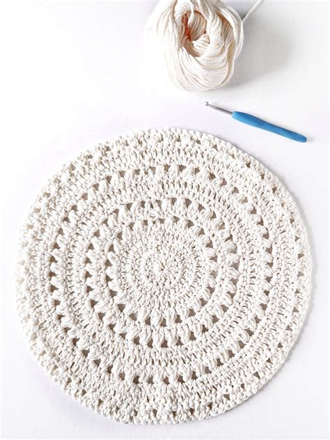 7 Free Crochet Doily Patterns You'll Love Making - Easy Crochet Patterns