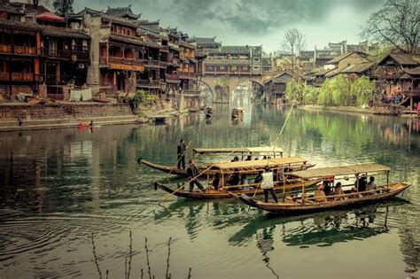 Top 10 Staggering Ancient Towns in China