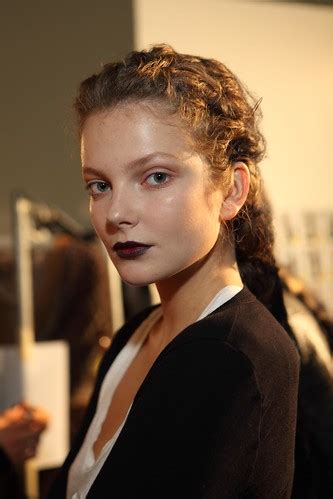 An Indian's Makeup Blog!: NYFW SS2010 - The Rodarte Show : Hair Trend Report