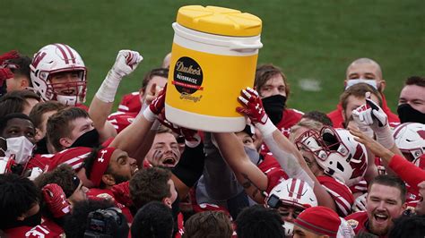 Simplicity Is Key: How a Water Cooler Became the Duke's Mayo Bowl MVP