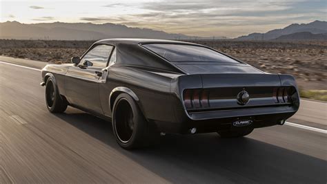 Classic Recreations' first Mustang Boss 429 makes debut, packs 815 horsepower from stroked V-8