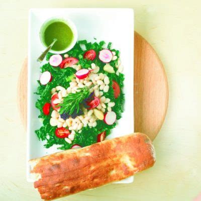 Tuscan Kale with White Beans & Roasted Garlic - Garden Therapy