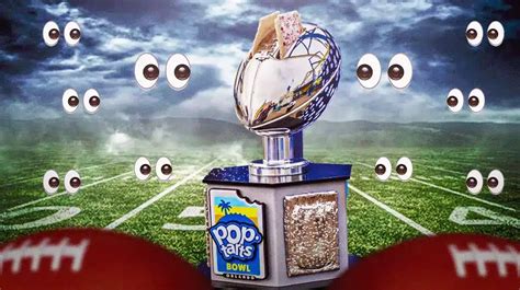 Pop-Tarts Bowl trophy has college football fans rejoicing