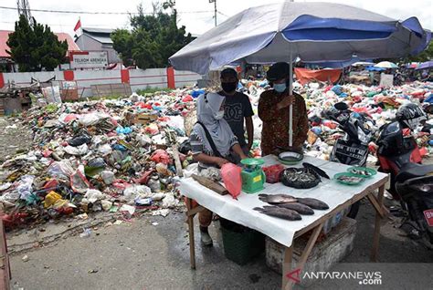 Sampah Menumpuk, Pekanbaru Tambah Anggaran Pengelolaan - GenPI.co RIAU