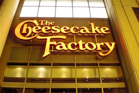 Cheesecake Factory: Seattle Restaurants Review - 10Best Experts and ...