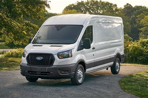 2023 Ford Transit Cargo Van Pictures - 46 Photos | Edmunds