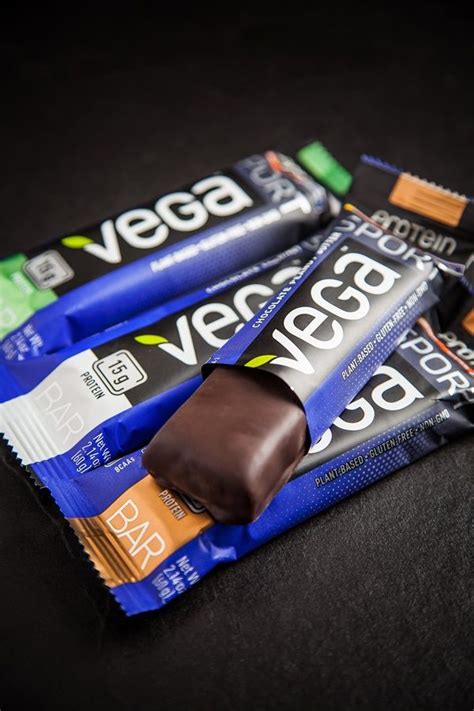 Vega Protein Bars Reviews & Info (Snack, 20g & Sport Varieties) | Vegan ...