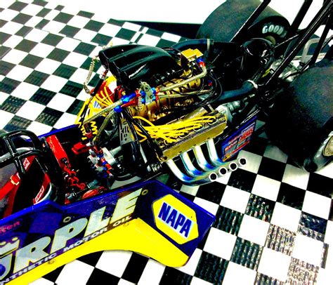 2017 Top Fuel (Revell 1/25) "Royal Purple" | Car model, Scale models cars, Top fuel dragster