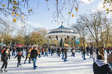 5 ice rinks from around the world