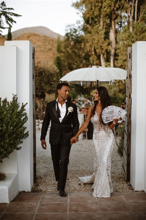 It was a Golden Hour Destination Wedding in Spain for this Super Stylish Couple | Wedding spain ...