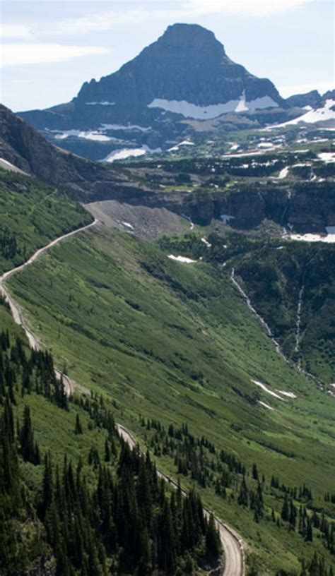 A beginner's guide to Glacier National Park on Roadtrippers Glacier National Park Camping, Grand ...
