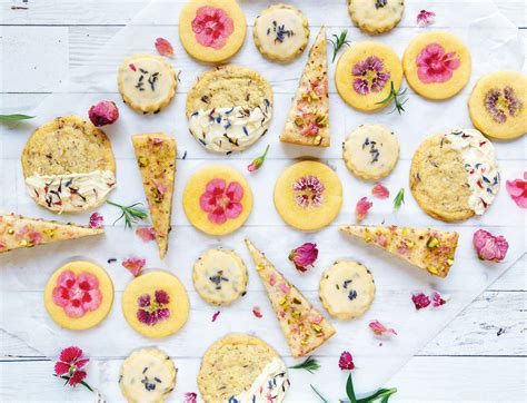 10 Edible Flower Recipes to Bring a Super Bloom to Your Table - Edible Communities