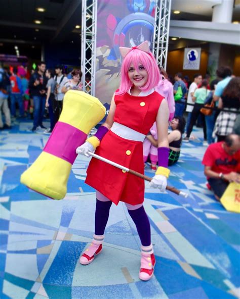 Sonic Boom Amy Cosplay - V Cosplayte