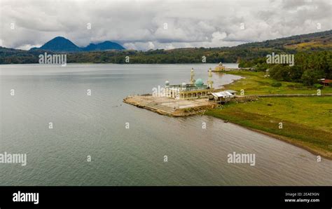 The mosque is located on lake Lanao near the city of Marawi. Mindanao, Lanao del Sur ...