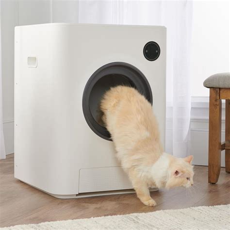 The Instant Self Cleaning Litter Box - Hammacher Schlemmer