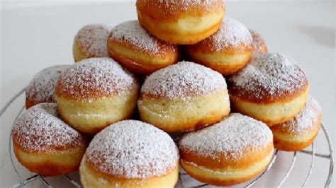 Recette Beignet Boule de Berlin - Astuces au feminin | Recette | Boule ...