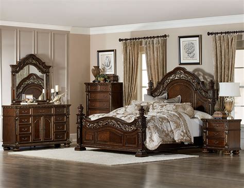 Master Bedroom King Set - Elegant master bedroom set that will never be ...