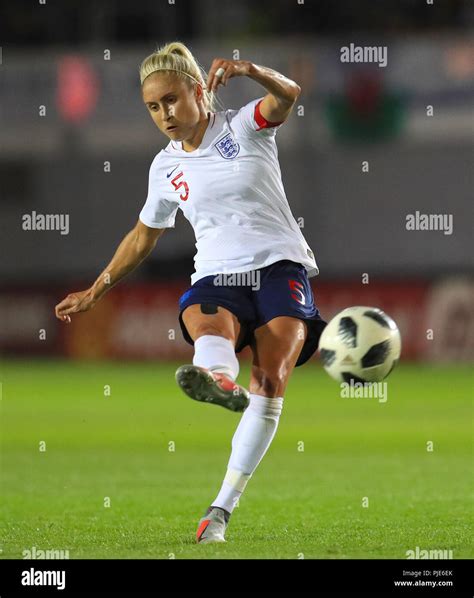 Steph Houghton, England Stock Photo - Alamy