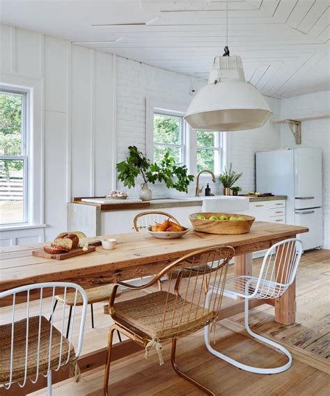 Modern farmhouse kitchen ideas – 10 ways to create this classic style